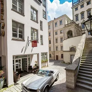 hotel-am-rathaus.com-bavaria.com/