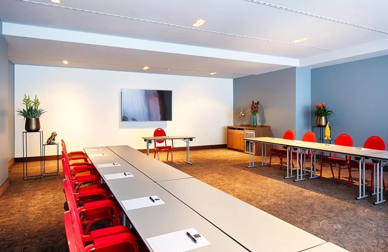 Nyx Hotel Mannheim By Leonardo Hotels